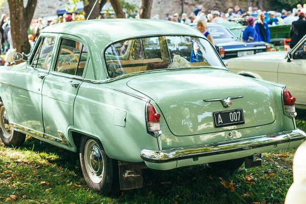 Éclat Naturel : Conseils Indispensables pour un Maquillage de Jour sur Peaux Sensibles et Prône aux Rosacées.